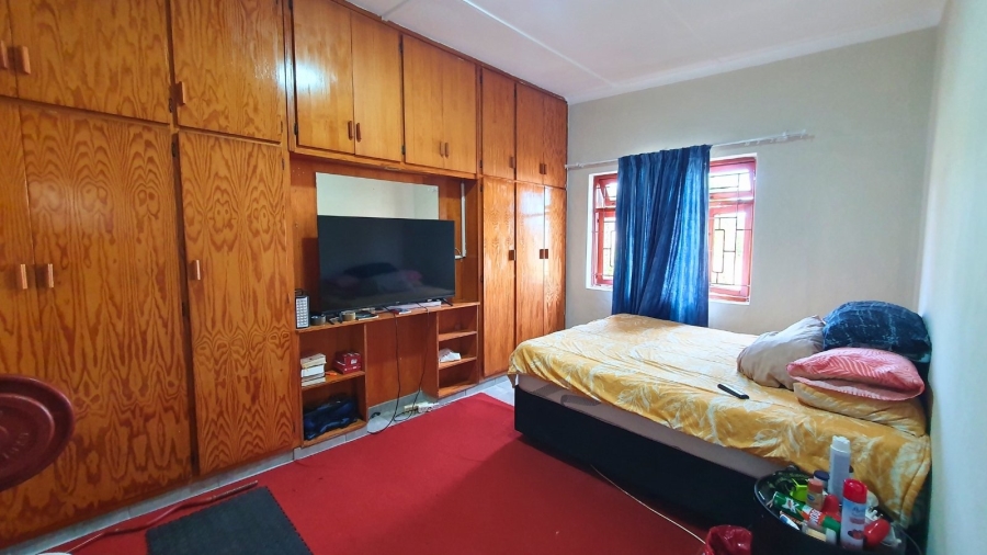 2 Bedroom Property for Sale in Albertinia Western Cape
